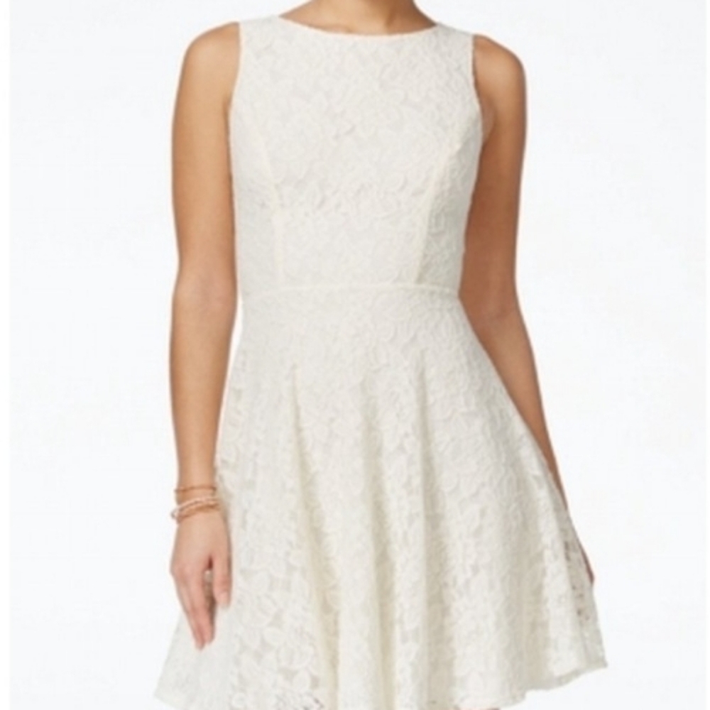 White lace floral dress large